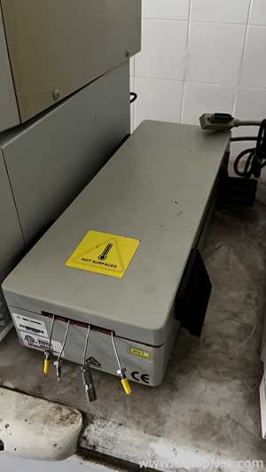 Sistema HPLC Waters Modular com Detector UV e Gradiente Binário