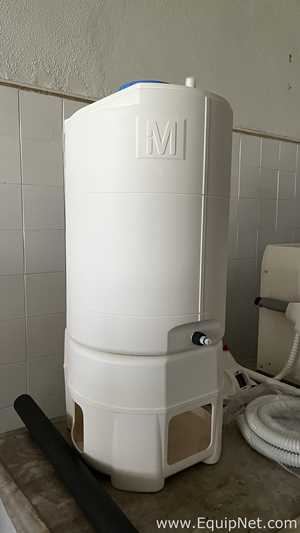Millipore Milli-Q Integral 10 Water Purification System, E-Pod Pure Water Dispenser and 60 L Tank