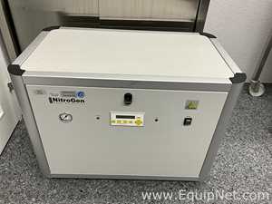 PEAK Scientific N110DR Nitrogen Generator