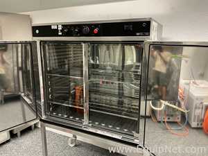 Memmert GmbH and Co. KG BP 700 Incubator