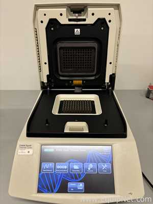 Bio-Rad CFX96 Deep Well Real-Time PCR Detection System with C1000 Touch Thermal Cycler