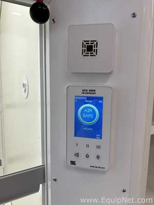 Campana de Ventilación y Flujo Monmouth Scientific  1200 K8