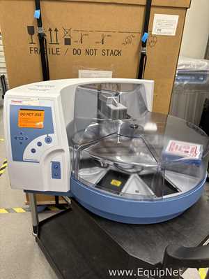 Extrator Thermo Fisher Scientific KingFisher Flex