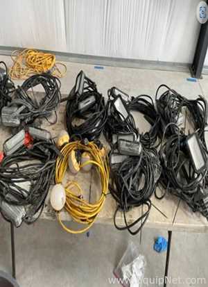 Approximately 9 Sunrez General 2 LED Lamp Kits