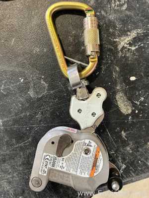Approximately 13 3M DBI-SALA Lad-Saf X2 Detachable Cable Sleeves