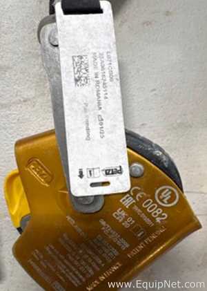 Approximately 16 Petzl ASAP LOCK AXESS Pre-Assembled Kits