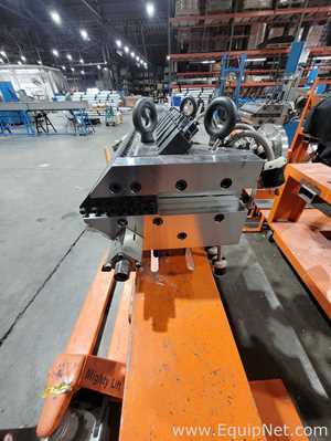 Linha de Extrusão e Plástico Downstream Nordson Extrusion Dies Industries LLC Ultraflex H100.  35 Polegadas