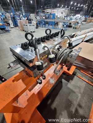 Linha de Extrusão e Plástico Downstream Nordson Extrusion Dies Industries LLC Ultraflex H100.  35 Polegadas