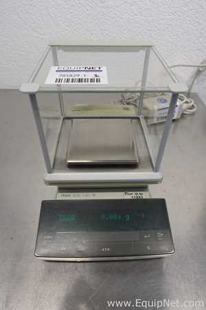 Lot of 2 Mettler Toledo PR203 Top-loading Laboratory Balance