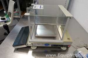 Lot of 2 Mettler Toledo PR203 Top-loading Laboratory Balance