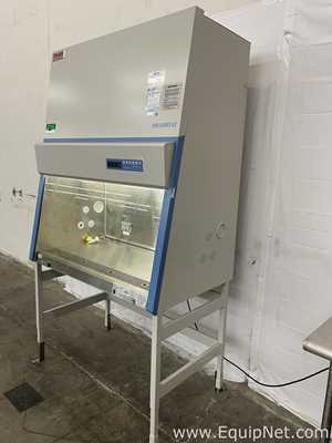 Cabina de Seguridad Biológica Thermo Scientific 1375
