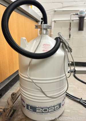 Bruker Avance III HD Console With 300MHz UltraShield Magnet NMR