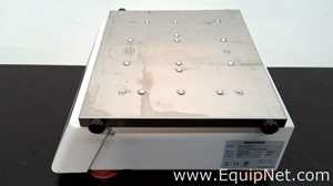 Eppendorf | New Brunswick Innova 2000 Open Air Shaker