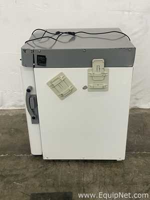 Congelador Stirling Ultracold  SU105UE