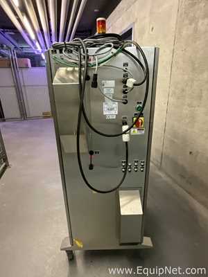 Finesse Solutions, Inc. TruViu Bioreactor with Hope Industrial Systems HIS-UM19-STAF LCD Monitor