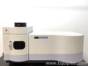 Espectrómetro Perkin Elmer Optima 7300 DV