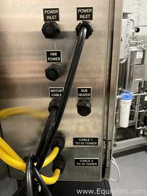Finesse Solutions, Inc. TruViu Bioreactor with Hope Industrial Systems HIS-UM19-STAF LCD Monitor