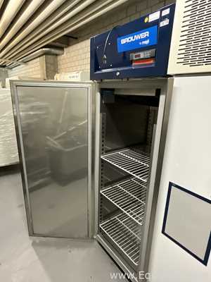 Linhas de Lavadora e Secador de Vidraria Brouwer LF700