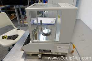 Mettler Toledo AC100 Classic Digital Lab Scale