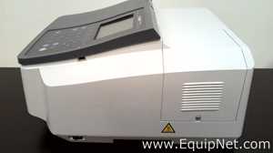 Shimadzu UV-1800 Spectrophotometer