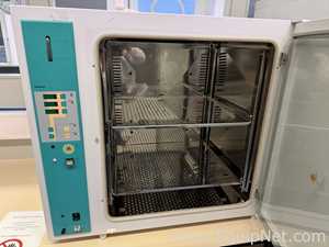 Incubadora Thermo Electron Corporation BBD 6220