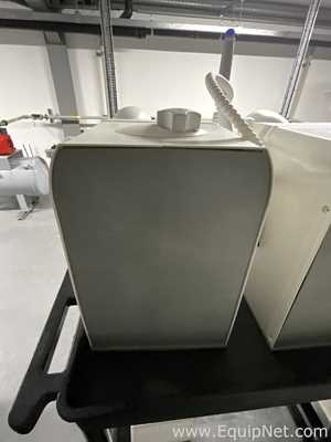 Millipore Milli-Q Direct 8 Laboratory Purified Water Generator with 30 Litre Storage Tank