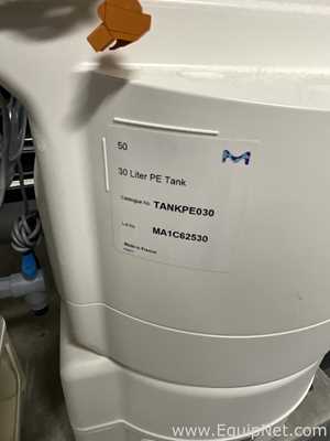 Millipore Milli-Q Direct 8 Laboratory Purified Water Generator with 30 Litre Storage Tank