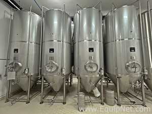 Ripley Stainless 40 BBL FV 1240 Gallon Jacketed Tank