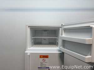 Thermo Scientific GTTSV18CPSA General-Purpose Laboratory Refrigerator/Freezer Combination Unit
