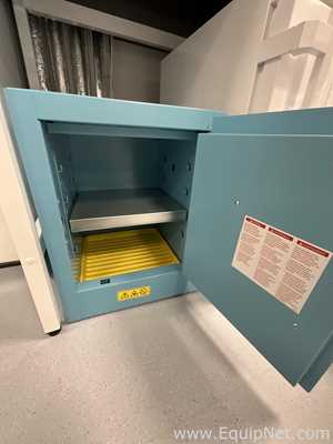 Justrite 15 Litre Hazardous Chemical Storage Cabinet
