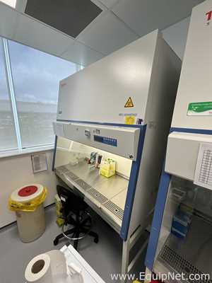 Cabine de Segurança Biológica Thermo Scientific MSC Advantage 1.5
