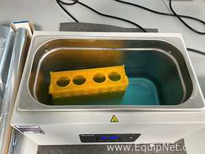 Baño María / Circulador Grant Instruments Ltd. JBN5.  5 Litros