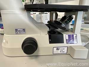 Microscópio Nikon Eclipse TS100