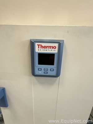 Estufa para Laboratórios Thermo Scientific Heratherm OMS180