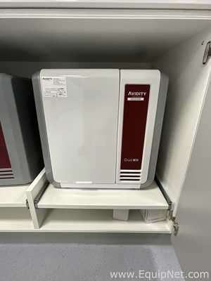 Avidity Science Duo-R Laboratory Purified Water Generation Storage and Dispensing System
