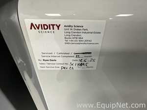 Avidity Science Duo-R Laboratory Purified Water Generation Storage and Dispensing System