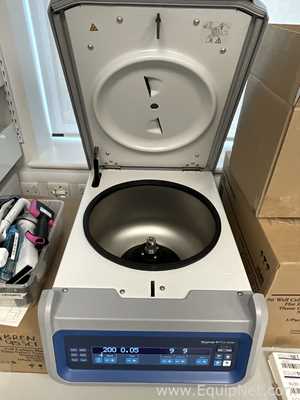 Thermo Fisher Scientific Megafuge ST1 Plus Laboratory Centrifuge