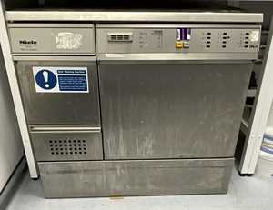 Lavadora para Laboratórios/Peça Miele G7783CD