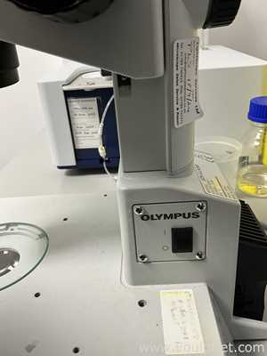 Microscópio Olympus SZX9