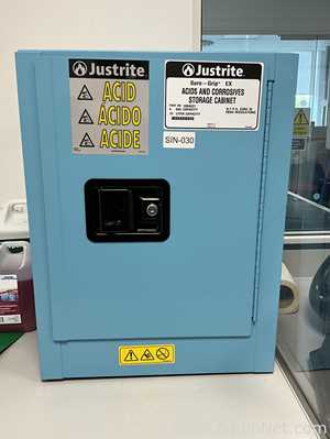 Justrite 15 Litre Hazardous Chemical Storage Cabinet