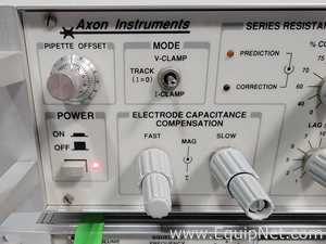 Equipamento de Teste de Sinal Axon Instruments CyberAmp 380