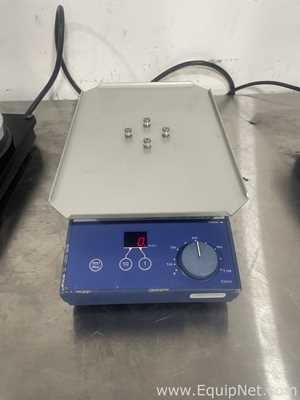 Lot of 5 Various Digital Stirrer Hot Plates