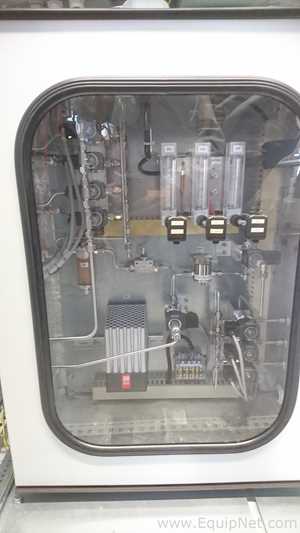 Dr. Marino Muller AG Gas Analysis System for Bio-Reactors with Servomex O2 and CO2 Analyzers