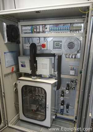 Dr. Marino Muller AG Gas Analysis System for Bio-Reactors with Servomex O2 and CO2 Analyzers
