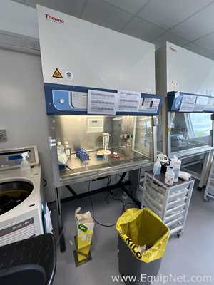 Thermo Scientific Herasafe KS 12 Height Adjustable Class II Biological Safety Cabinet