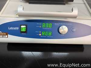 LabNet I-5222-DS Bench Top Shaking Incubator