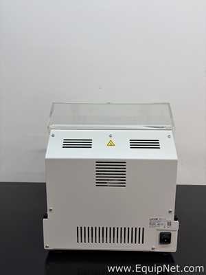 LabNet I-5222-DS Bench Top Shaking Incubator