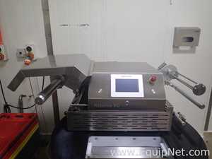 Variovac Rotarius Tray Sealer