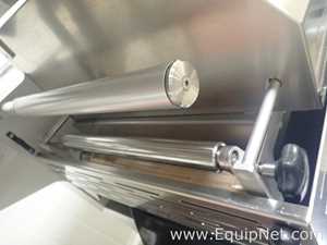 Variovac Rotarius Tray Sealer