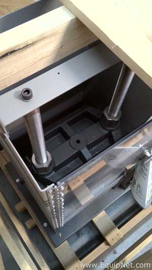 Carver 3890.1NE0000 Hydraulic Press with Auto Series NE Controller